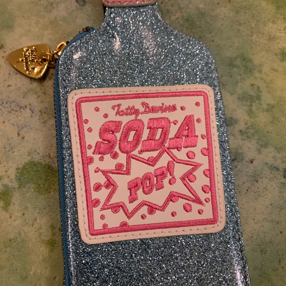 Rare Tatty Devine Blue Glitter Soda Pop Wallet